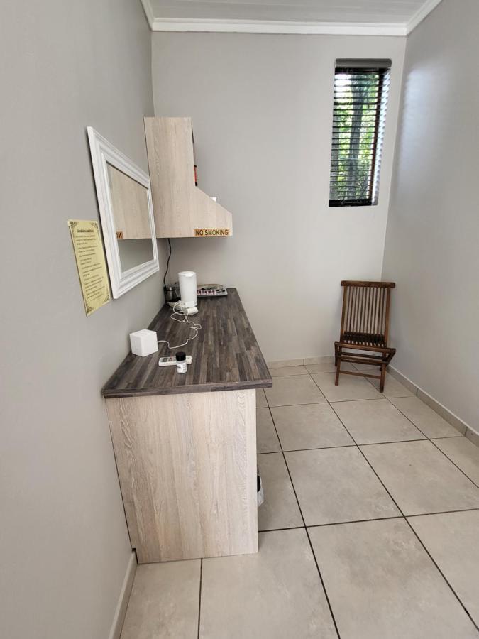 Sandstone Kroonstad Eksteriør bilde